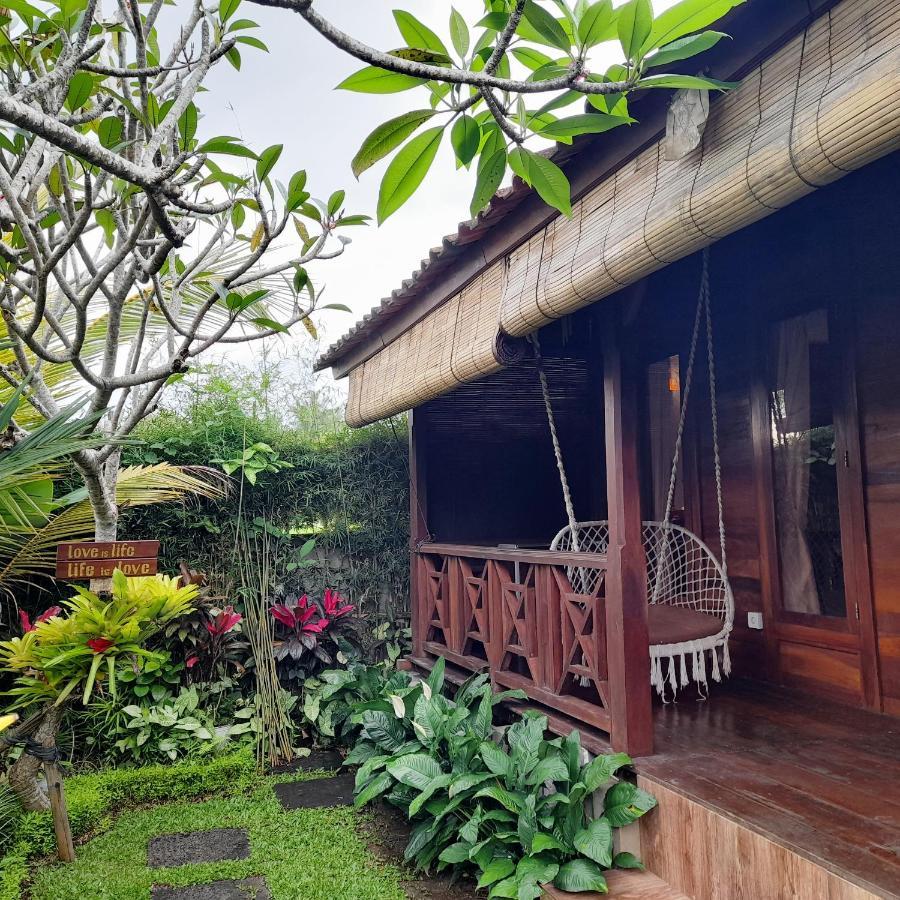 Villa Shivananda Antique By Eps *