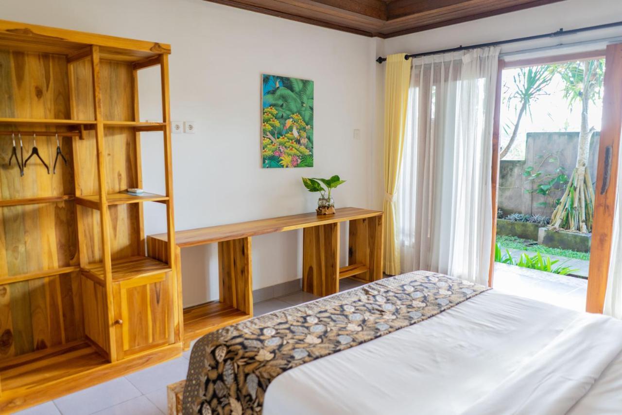 Hotel West Break Bali - Medewi