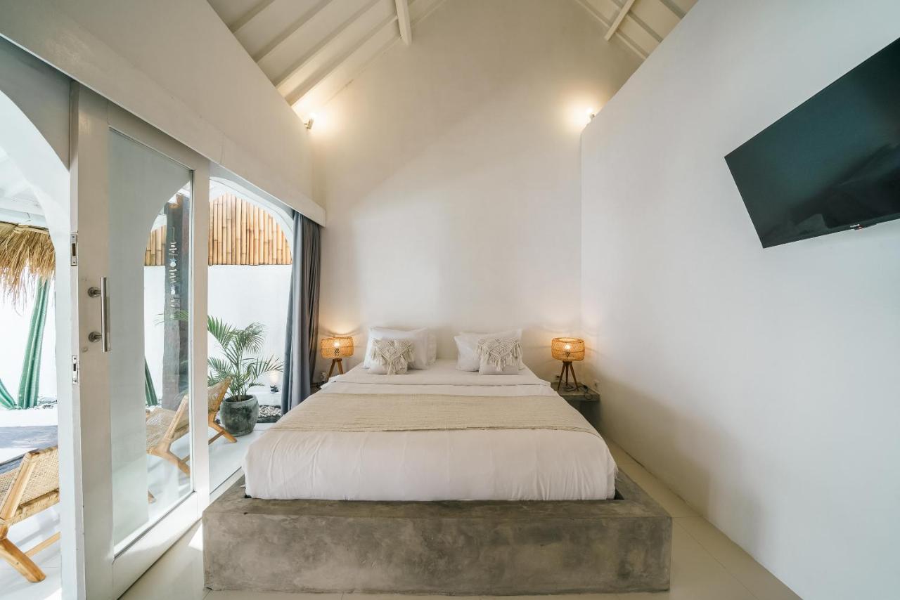 Villa Santorini - Boho-chic 3-bedroom In The Heart Of Berawa! Canggu (Bali)