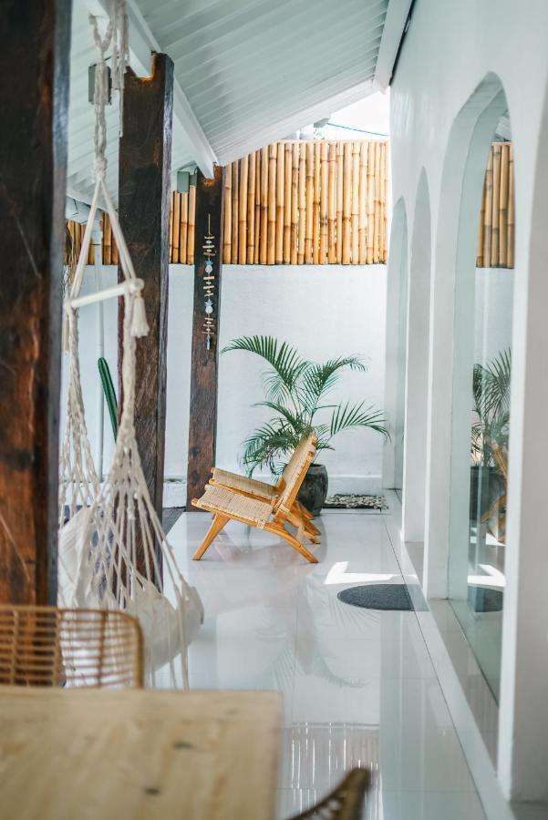 Villa Santorini - Boho-chic 3-bedroom In The Heart Of Berawa! Canggu (Bali)