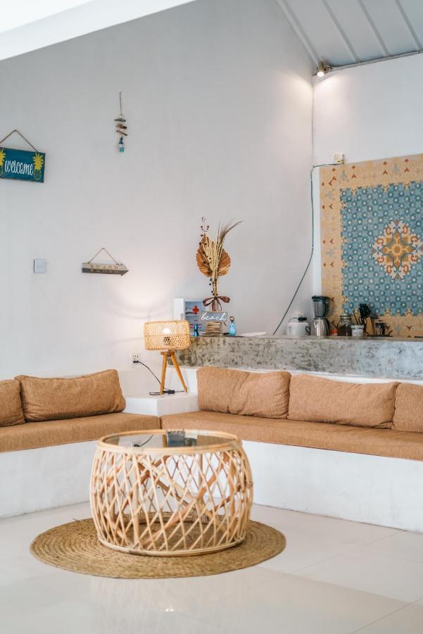 Villa Santorini - Boho-chic 3-bedroom In The Heart Of Berawa!