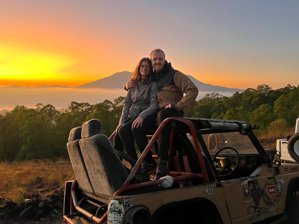 Batur Cliff Panorama Lodge *