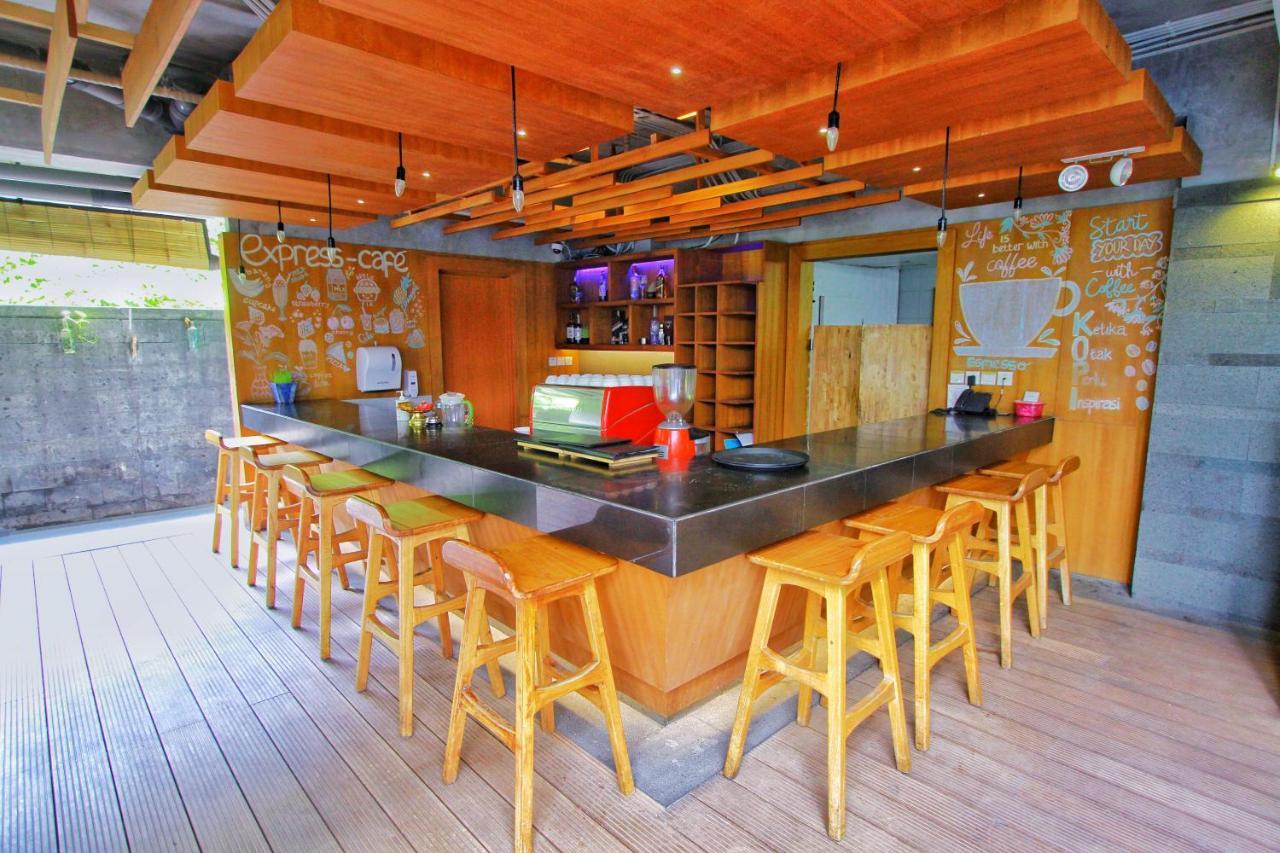 Hotel Swiss-belexpress Kuta 3*