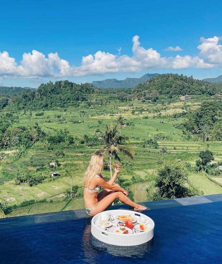 Di Bias Karangasem (Bali)