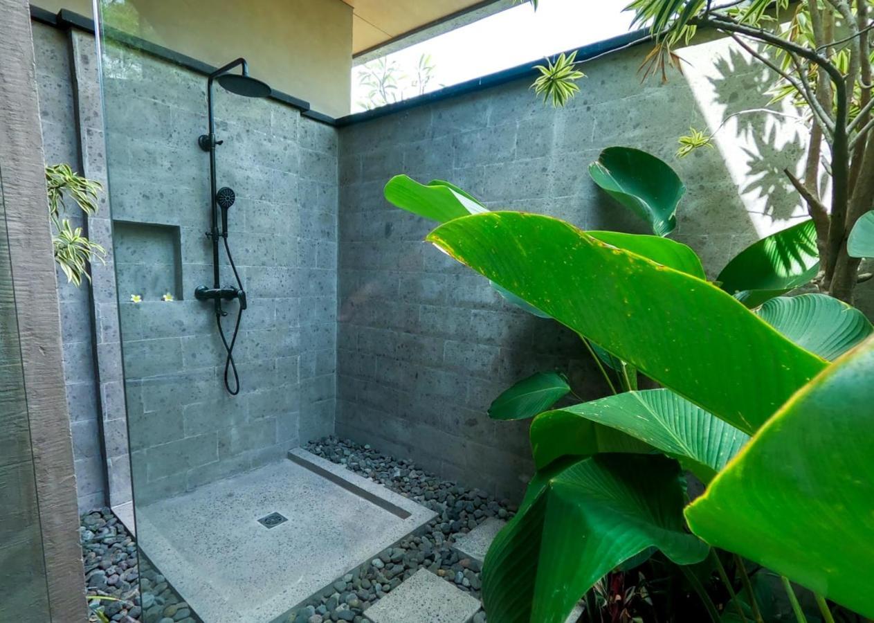 Bula Villa Umeanyar