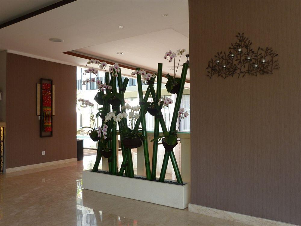 Hotel Terrace At Kuta 3*