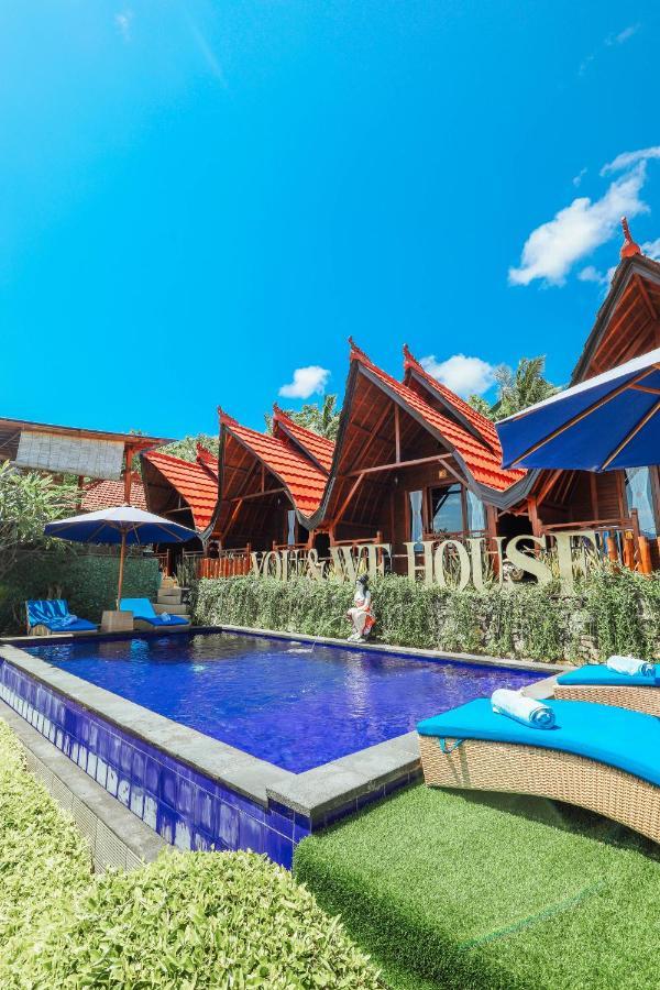 Guest house And We House Tanglad