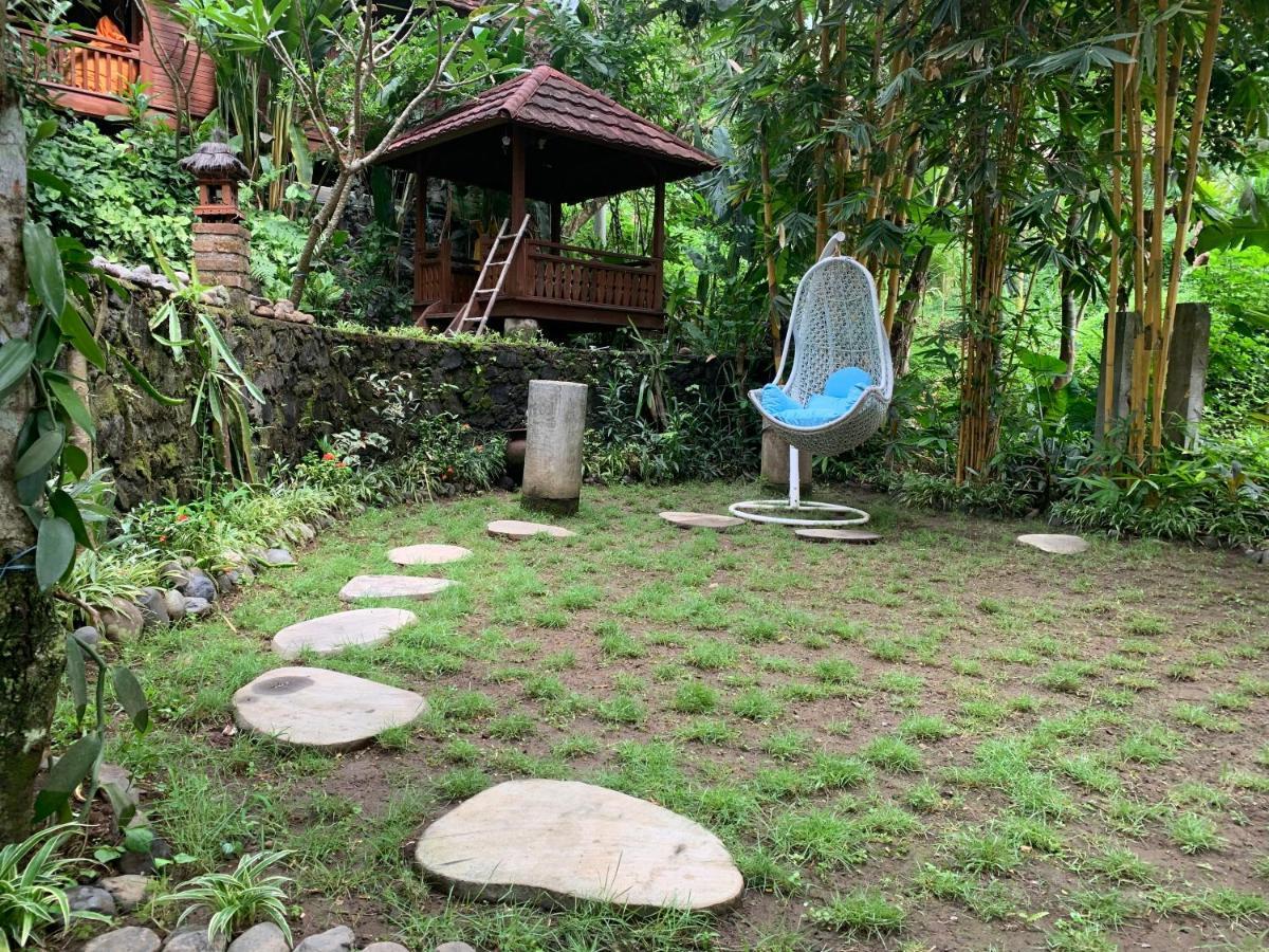 Bulian * Kubutambahan (Bali)