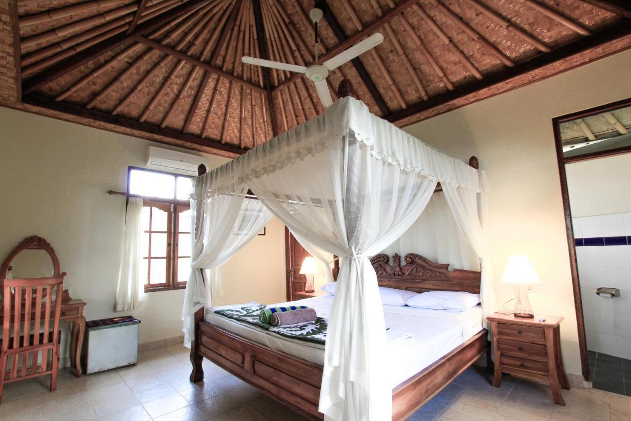 Ganesha Guest house *