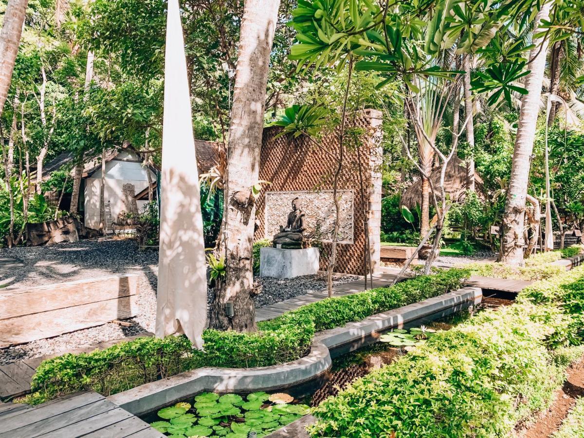 Villa De Ubud & *