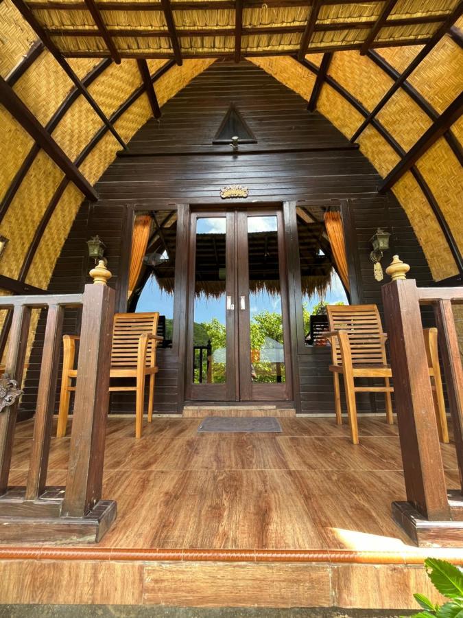 Holiday park Holy Hills Nusa Penida 2*