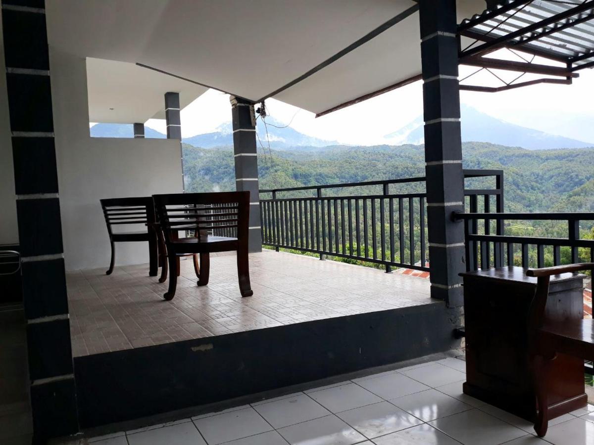 One And Warung Homestay