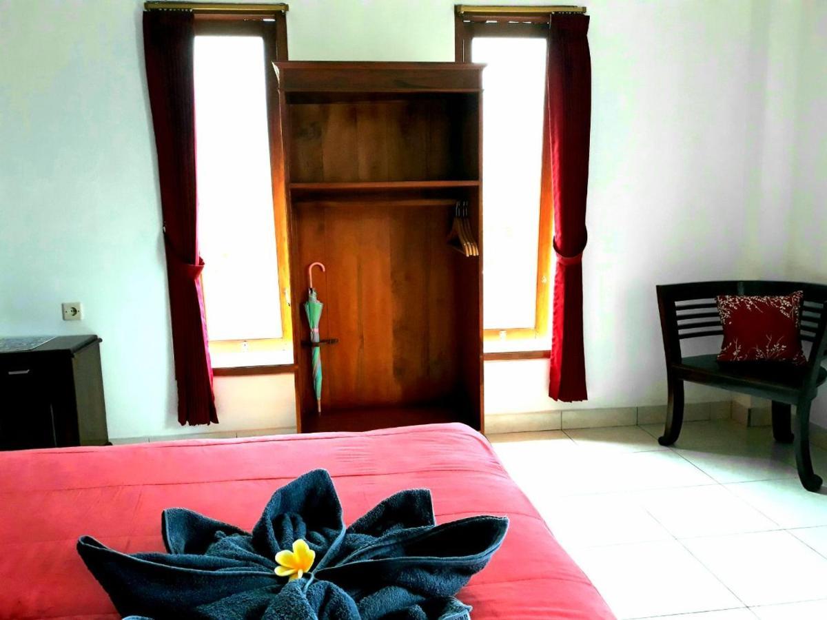 One And Warung Homestay