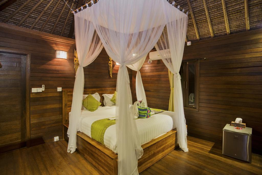 Laguna Reef Huts Holiday park 4*