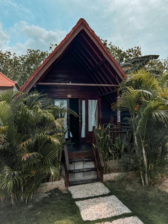 Gayatri Holiday park 3*