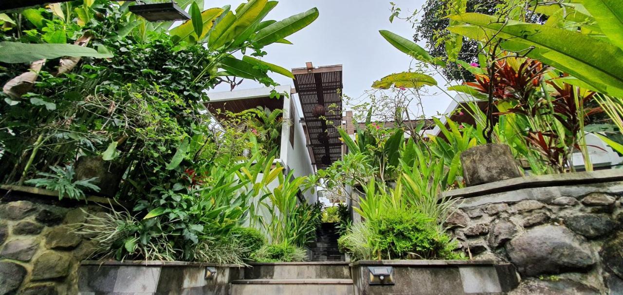Cahaya Indah Hotel 5*