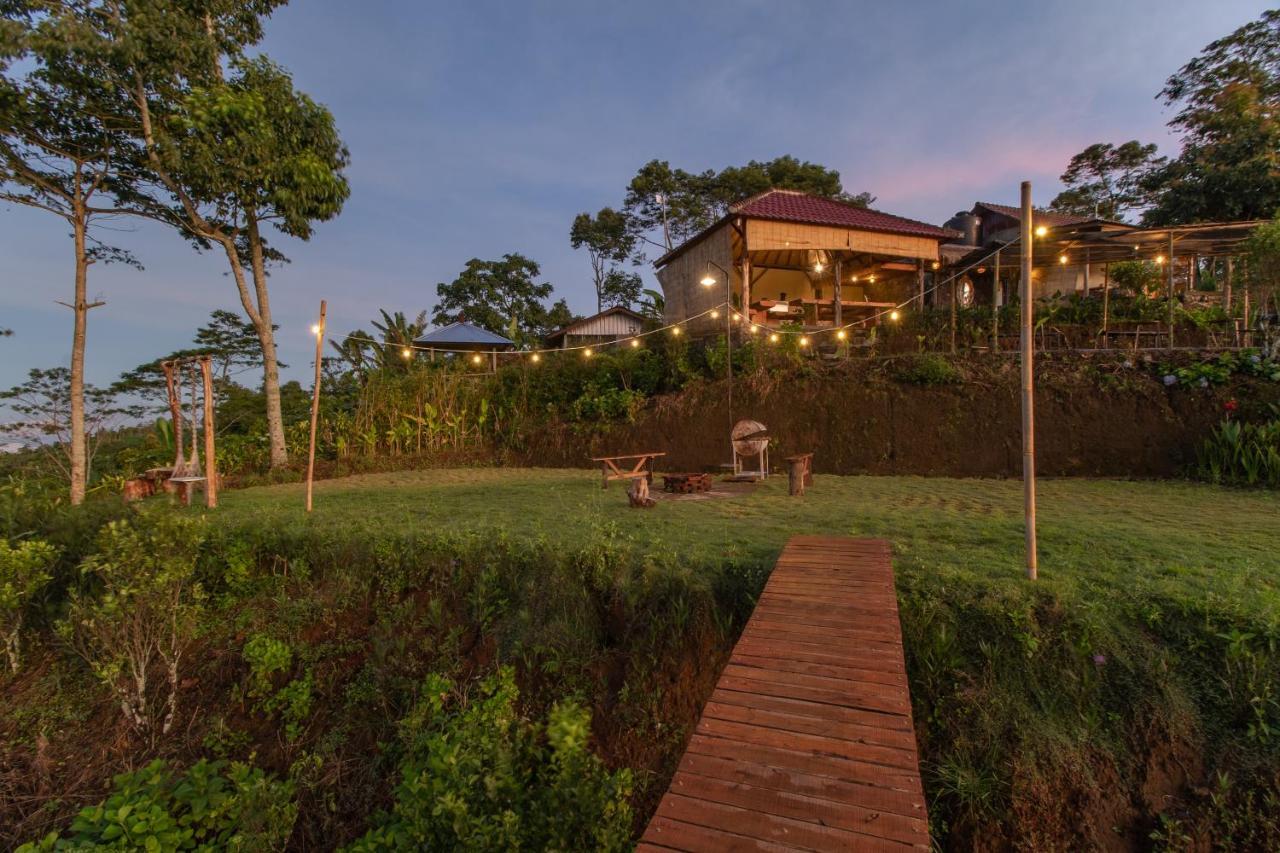 Campsite Alam Kita Glamping & Plantation 2*