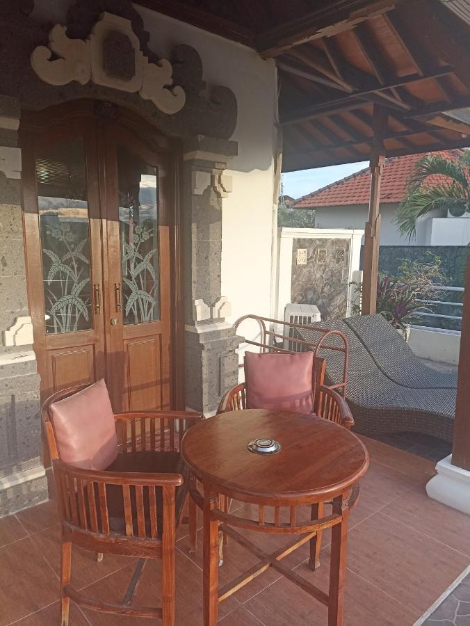 Kusnadi Legian (Bali)