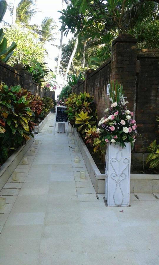 Villa Samudra Luxury Beachfront