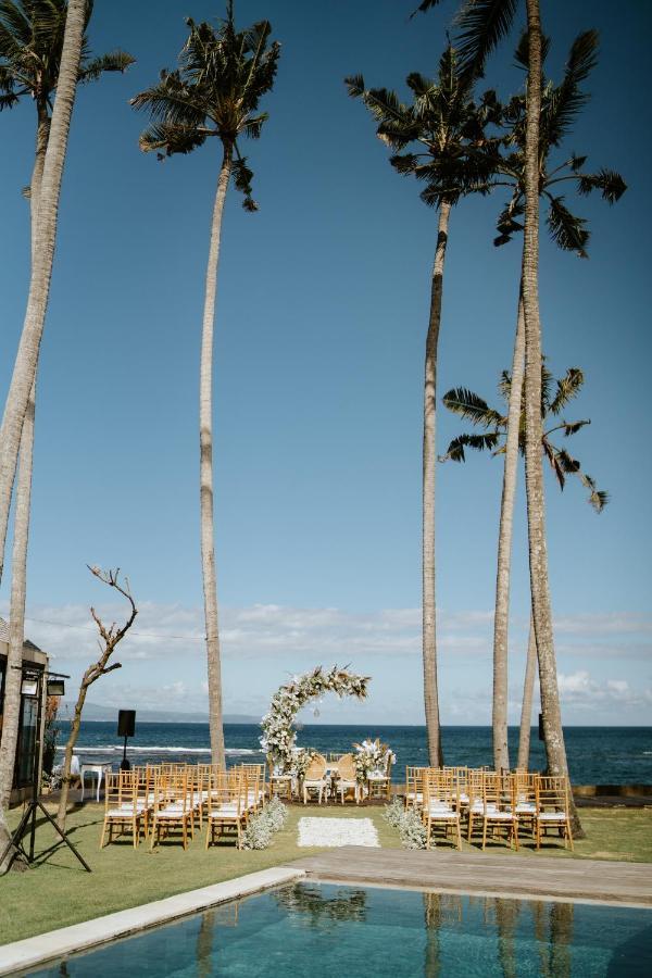Samudra Luxury Beachfront * Ketewel