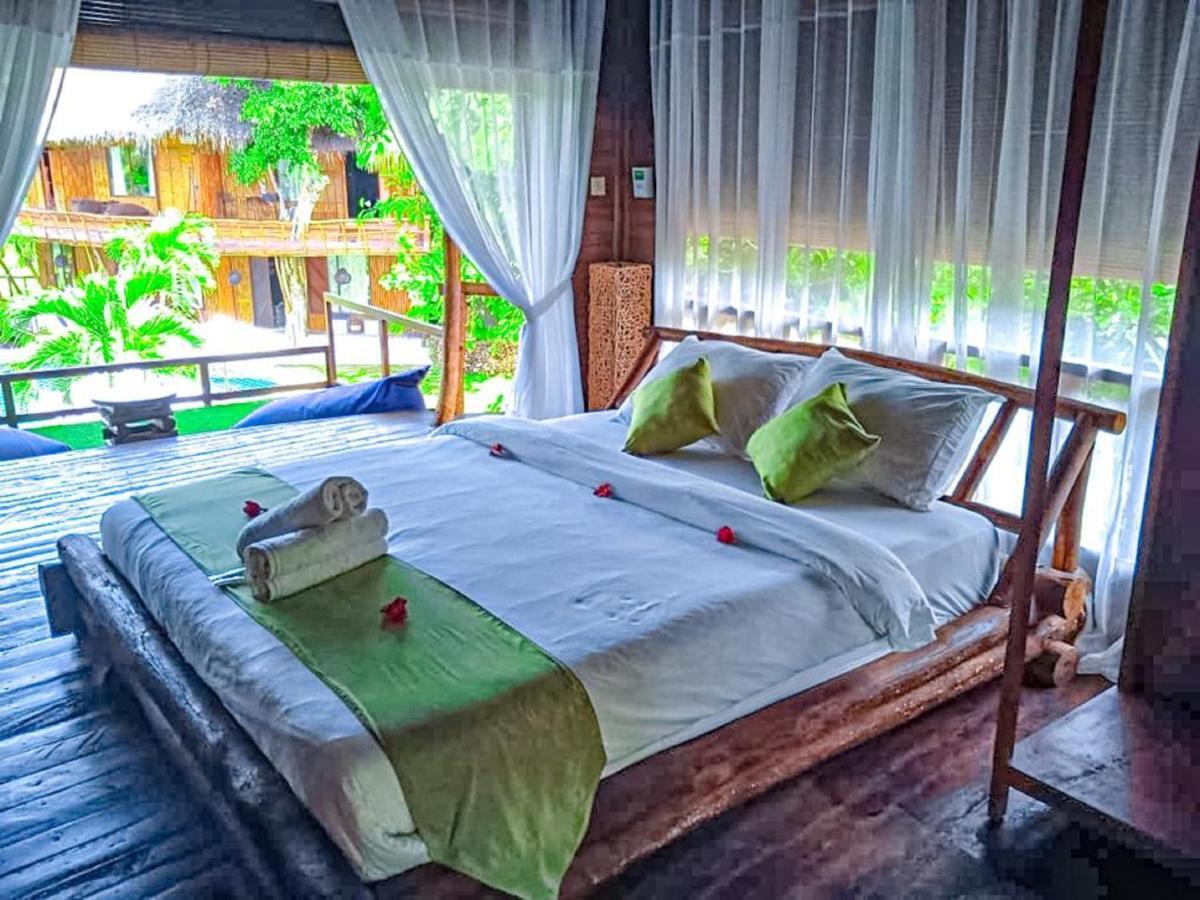 Gading Tree House Lodge Batununggul