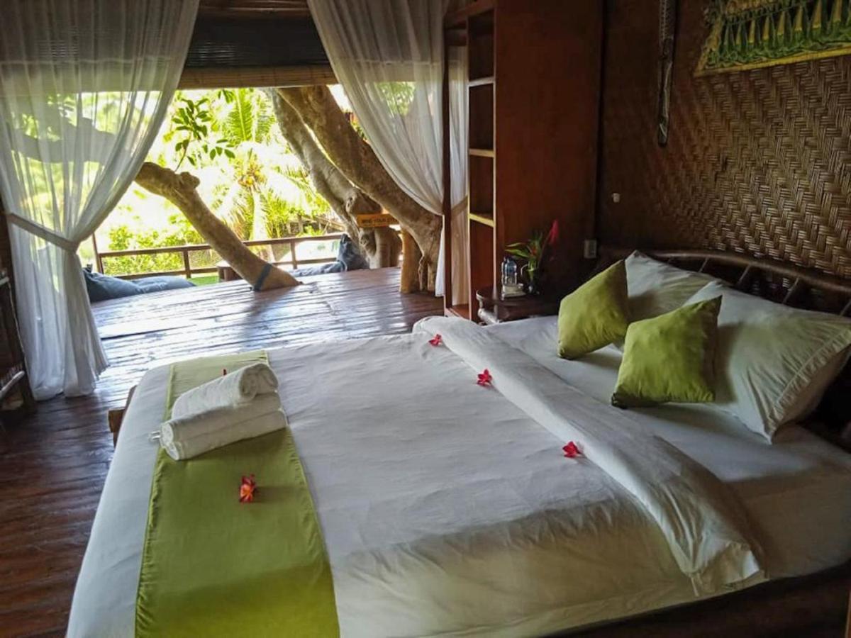 Lodge Gading Tree House *