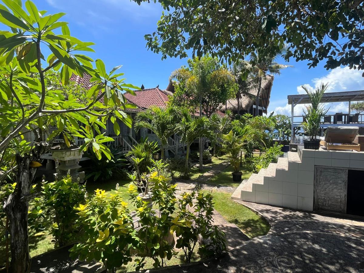 The Ocean Sunset Villas Ceningan Holiday park