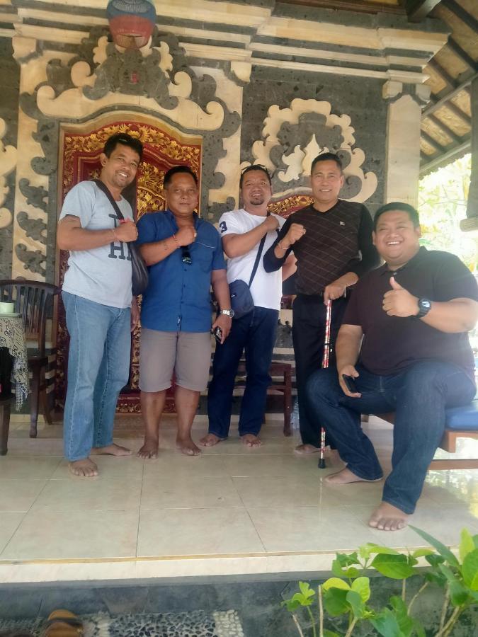 Coral Bay Bali Bed & Breakfast *