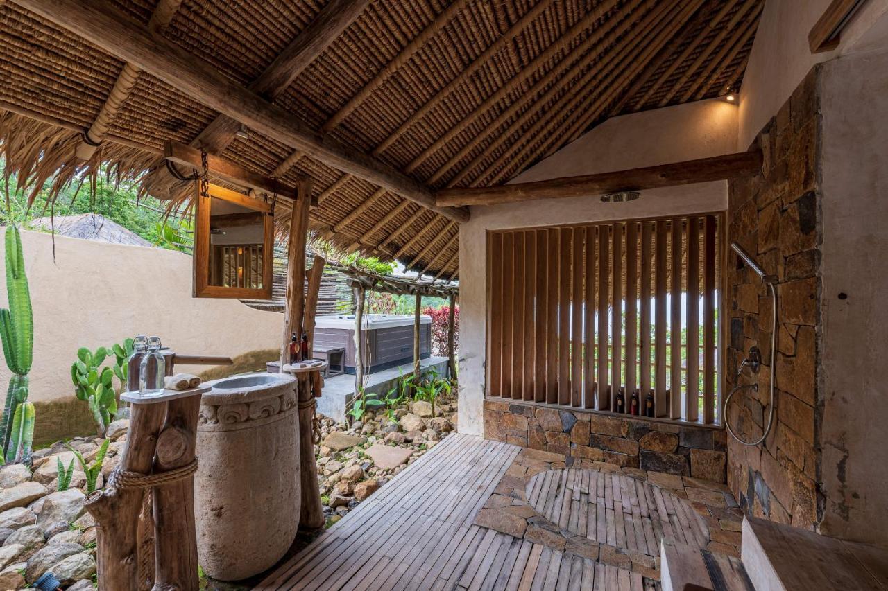 Mathis Amed (Bali)