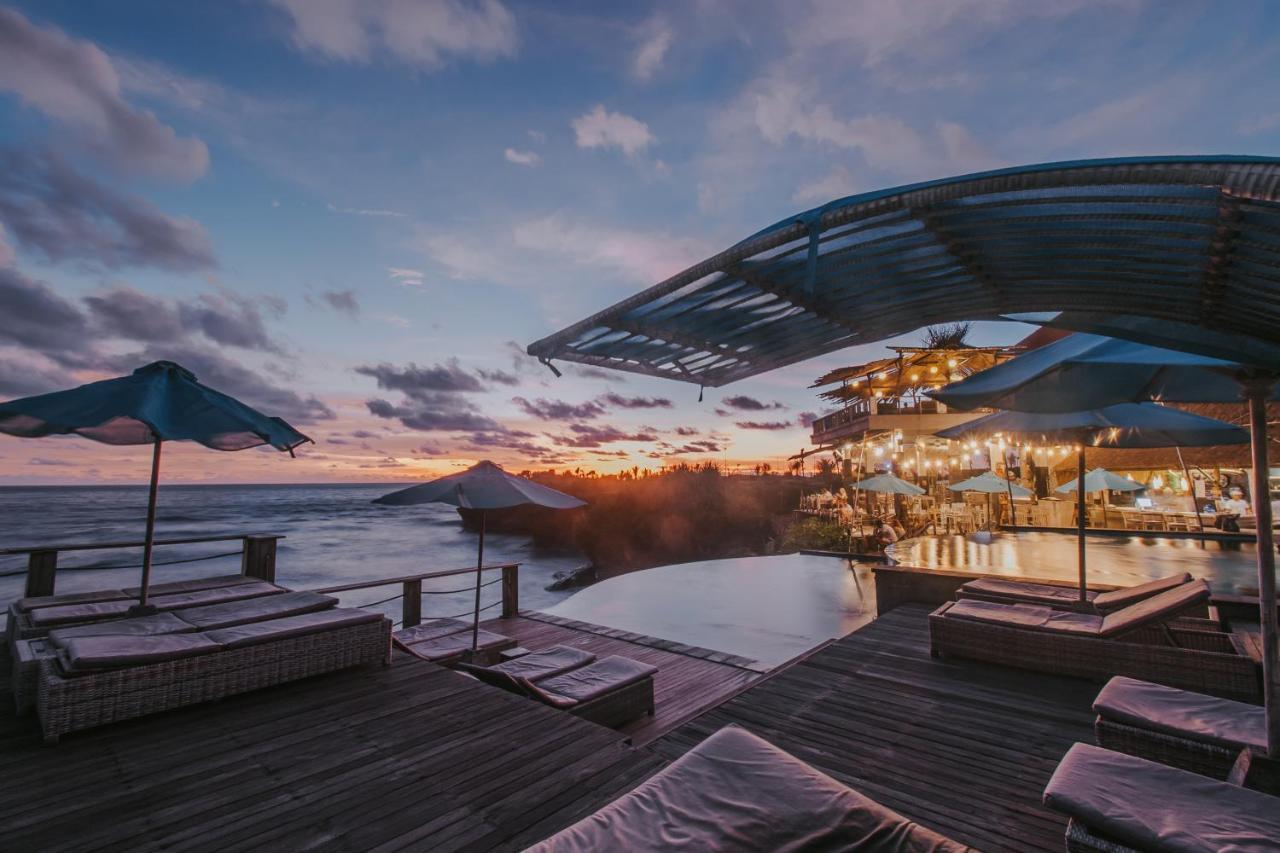Dream Huts