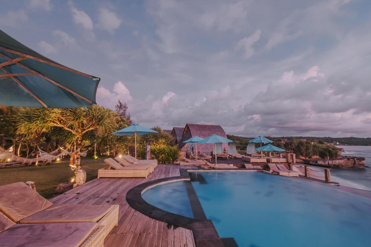 Resor Dream Huts