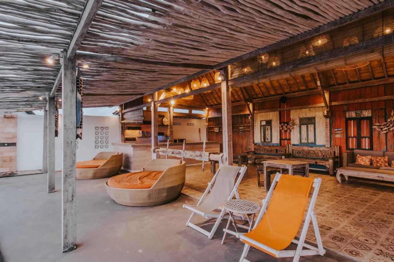 Dream Huts Resor