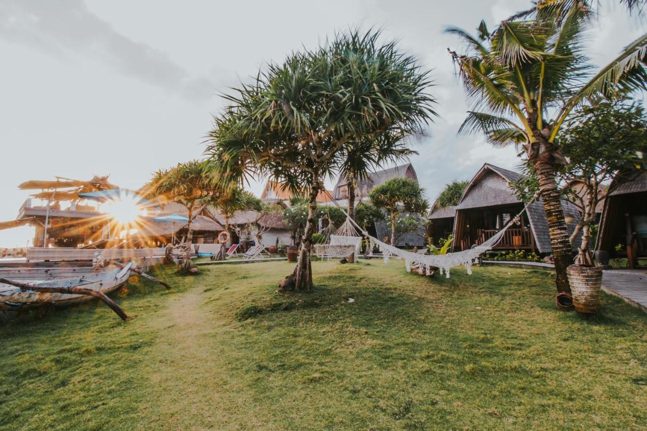 Dream Huts 4* Nusa Lembongan (Bali)