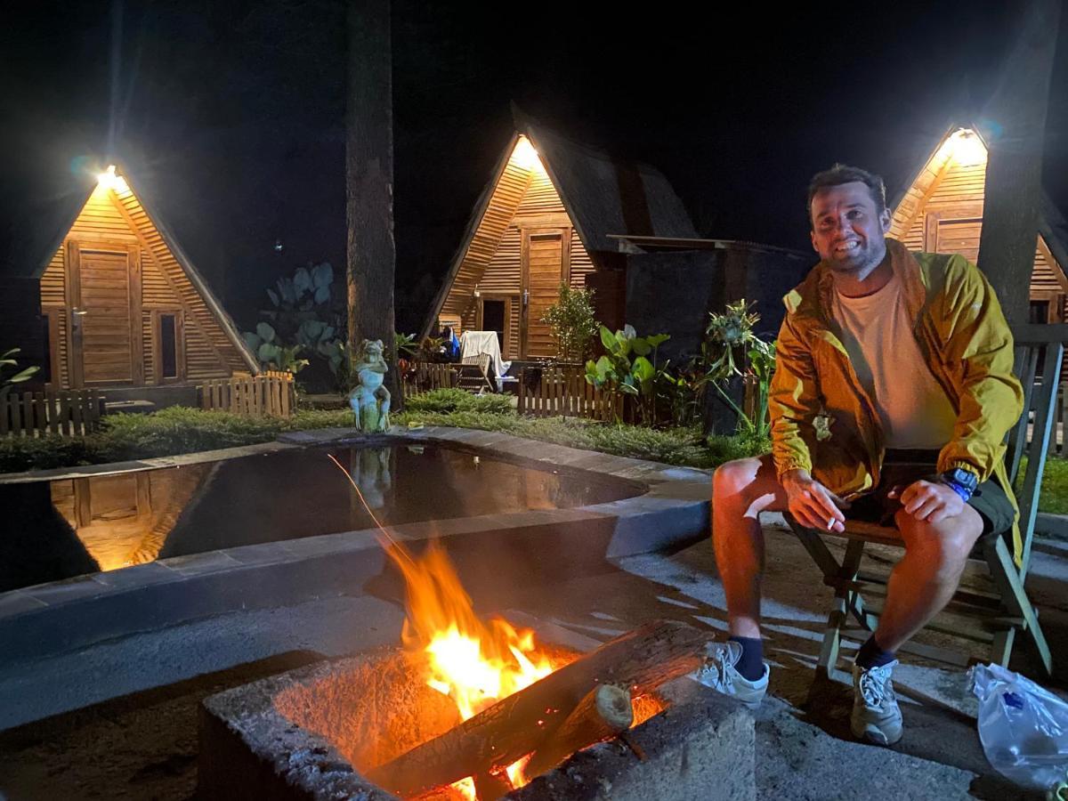 Triangle House And Private Hot Spring Homestay Kintamani (Bali)