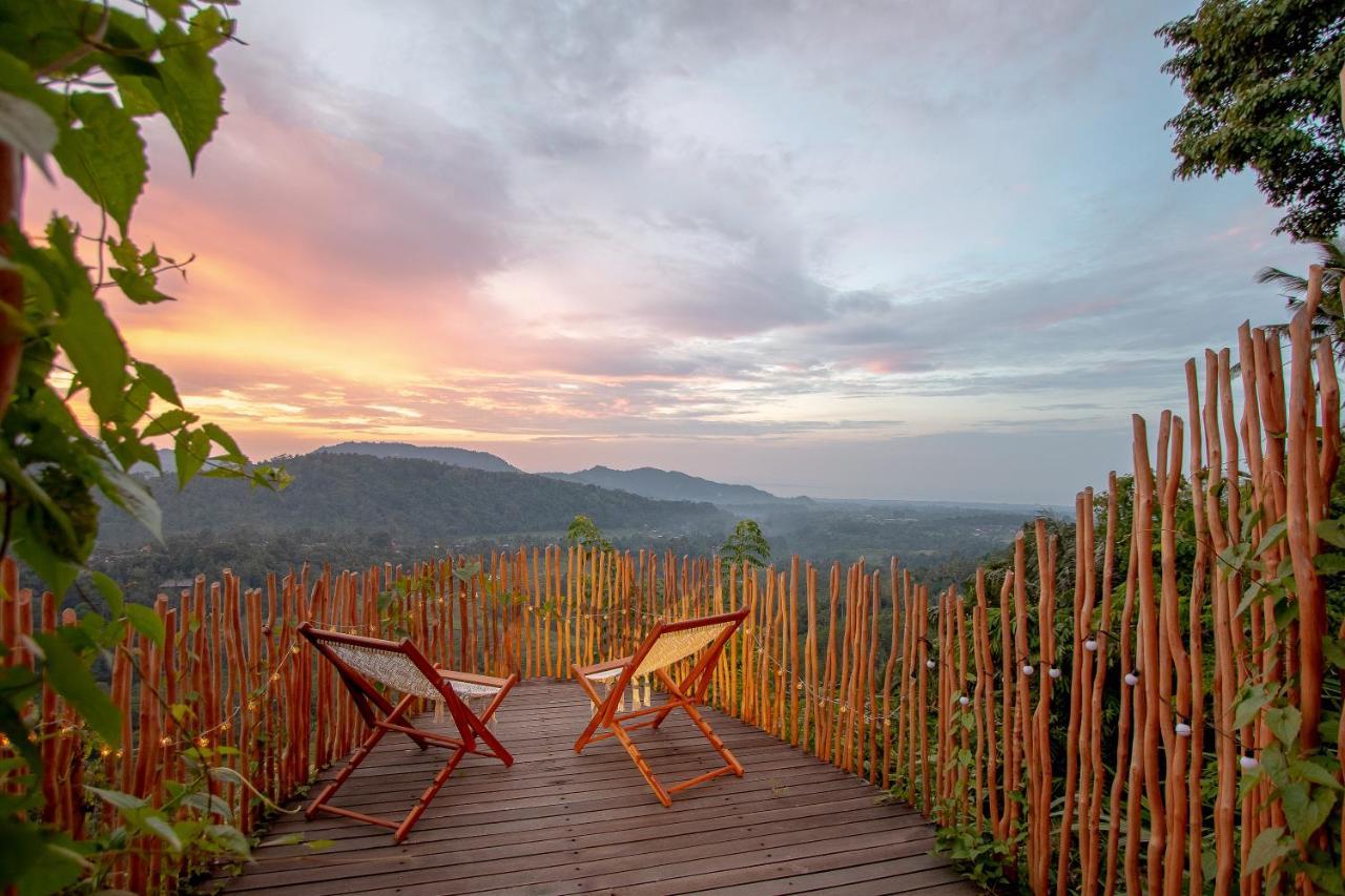 Dreamy Cliffside Bamboo With Pool And View * Klungkung