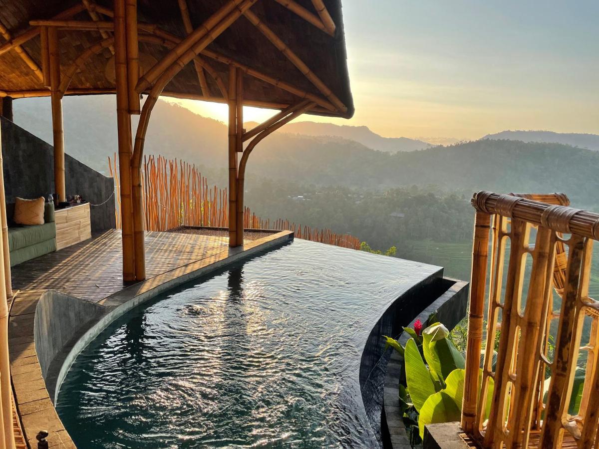 Villa Dreamy Cliffside Bamboo With Pool And View Klungkung