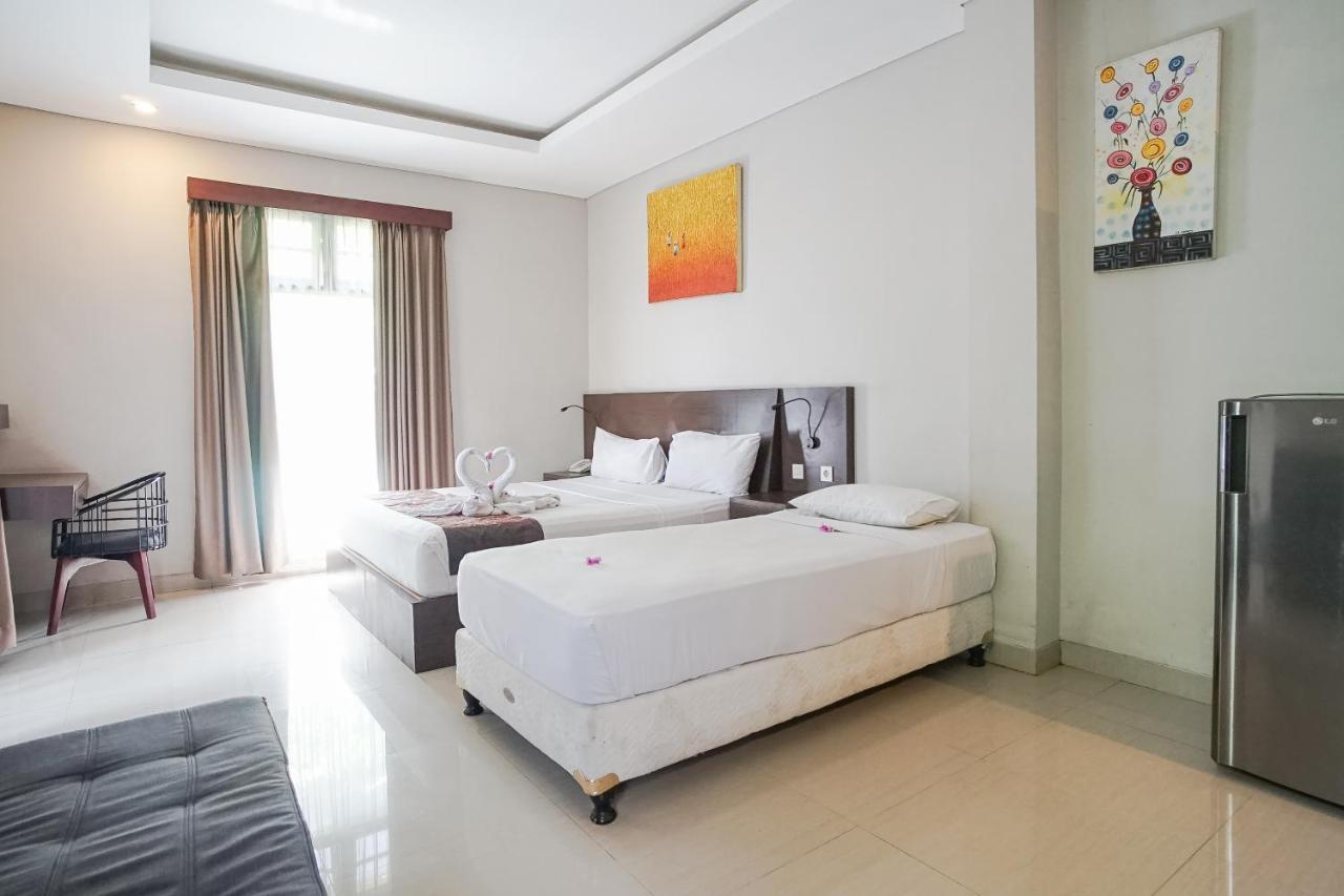 Hotel Akarsa Transit