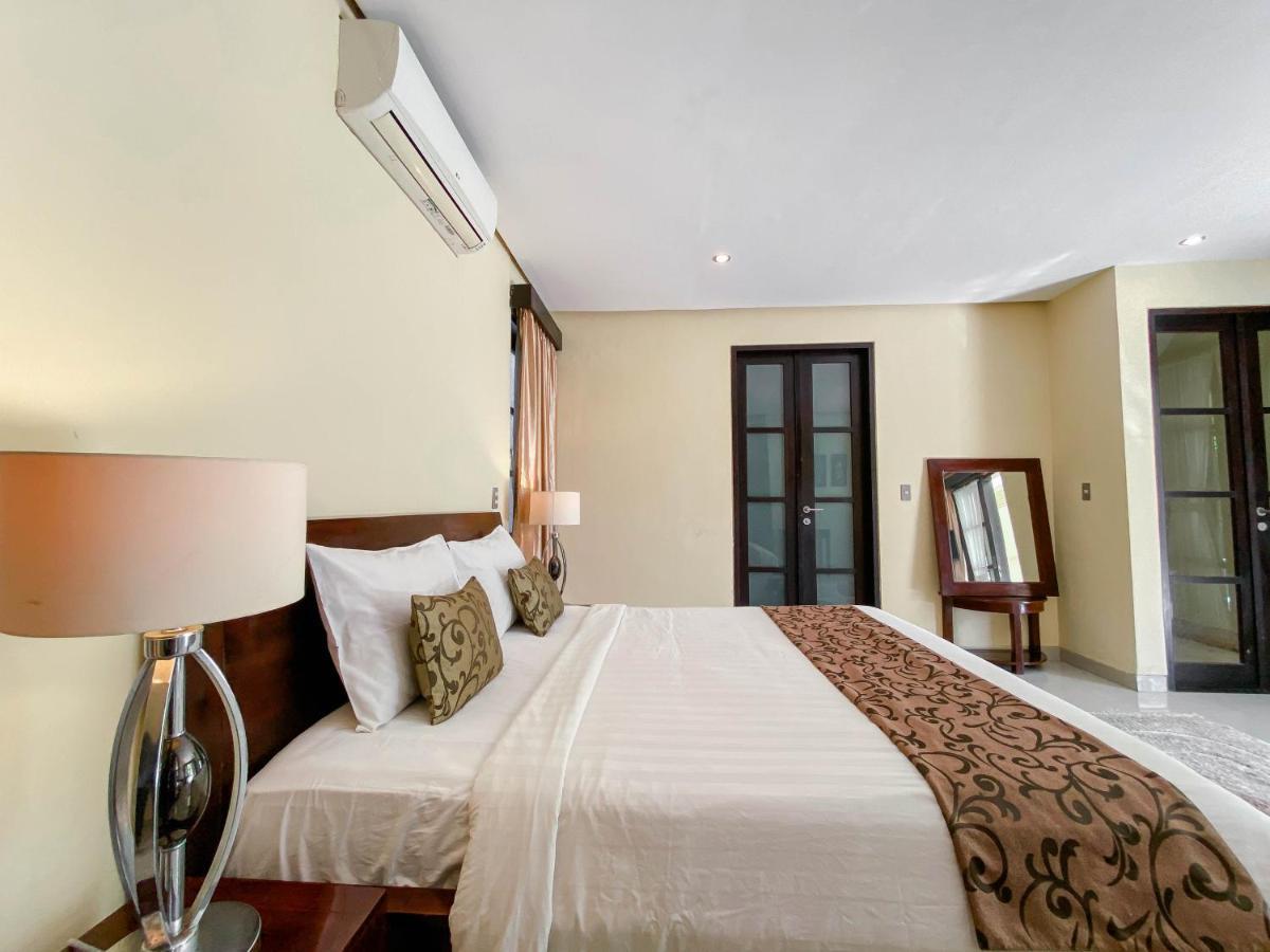 Cometa Villas By Premier Hospitality Villa Seminyak (Bali)