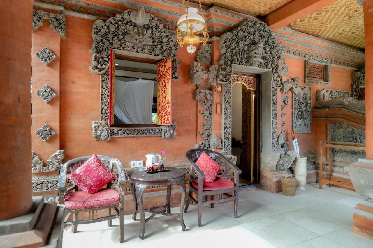 Hotel Gayatri 3*