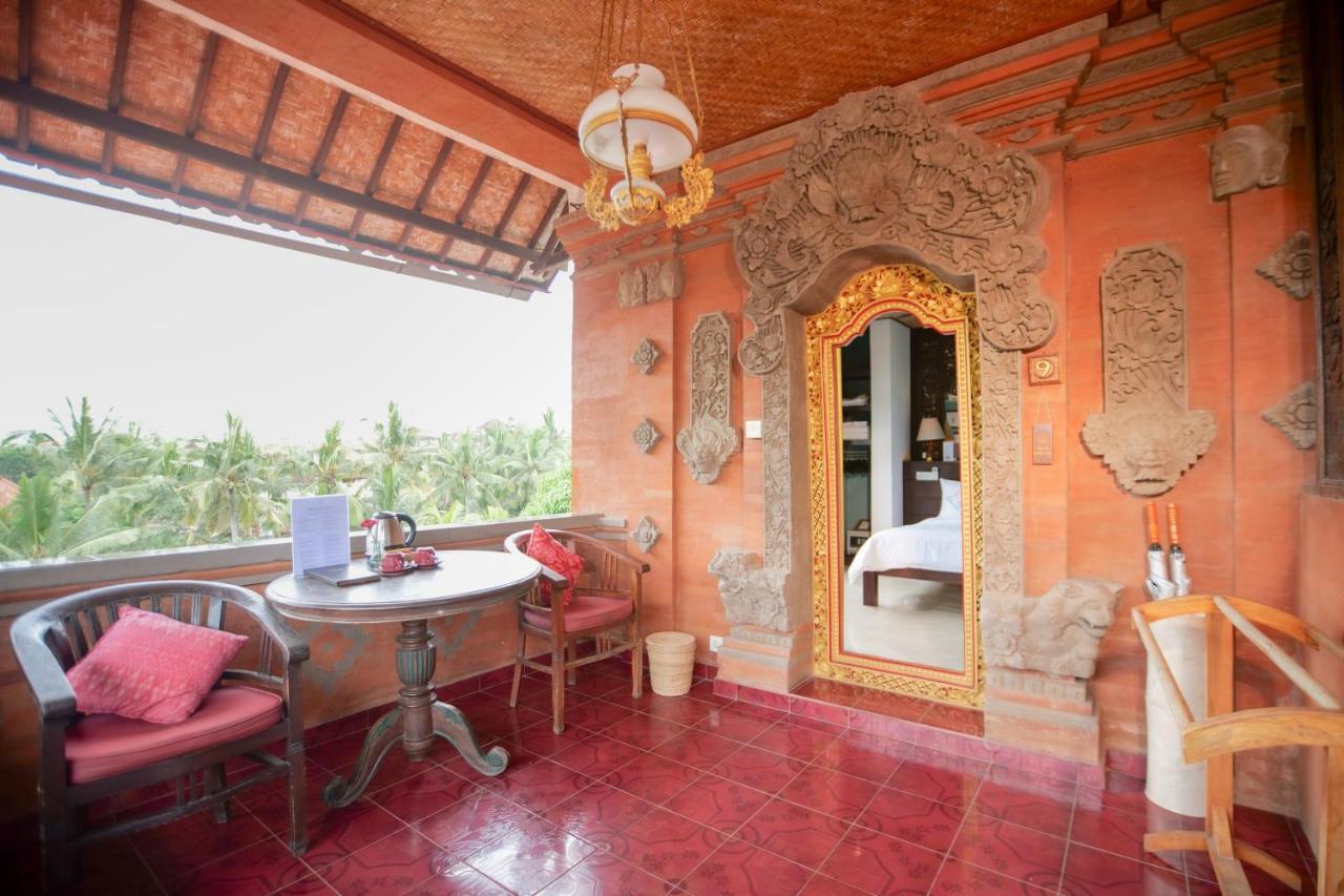 Gayatri Hotel