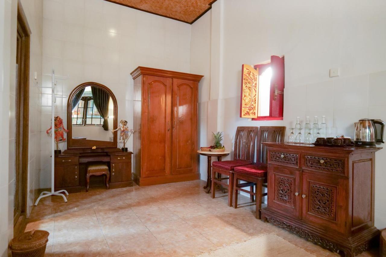 Gayatri Hotel 3*