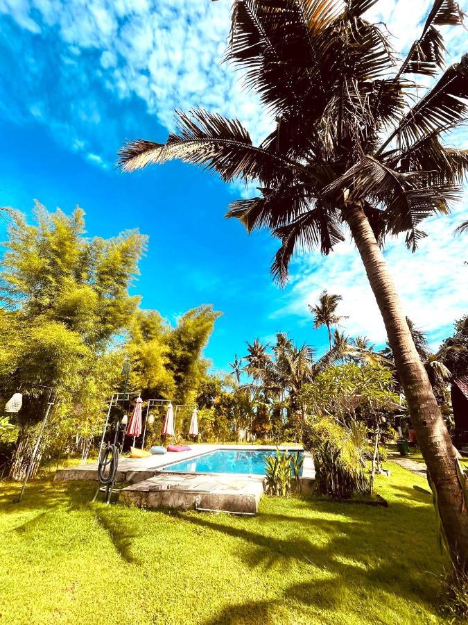 Apit Lawang & Resto 2*