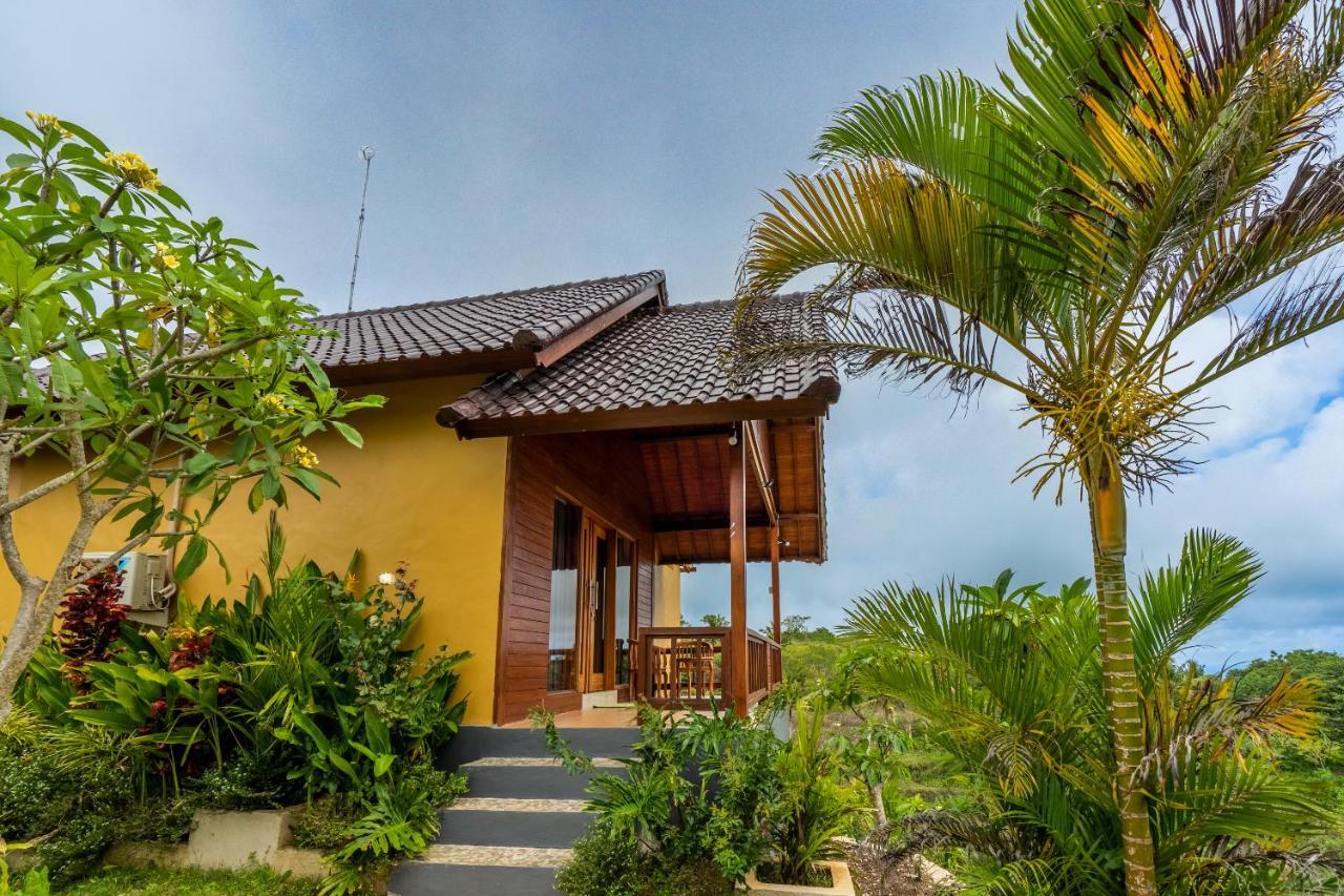 Hotel Pini Sentana Village Nusa Penida 3*