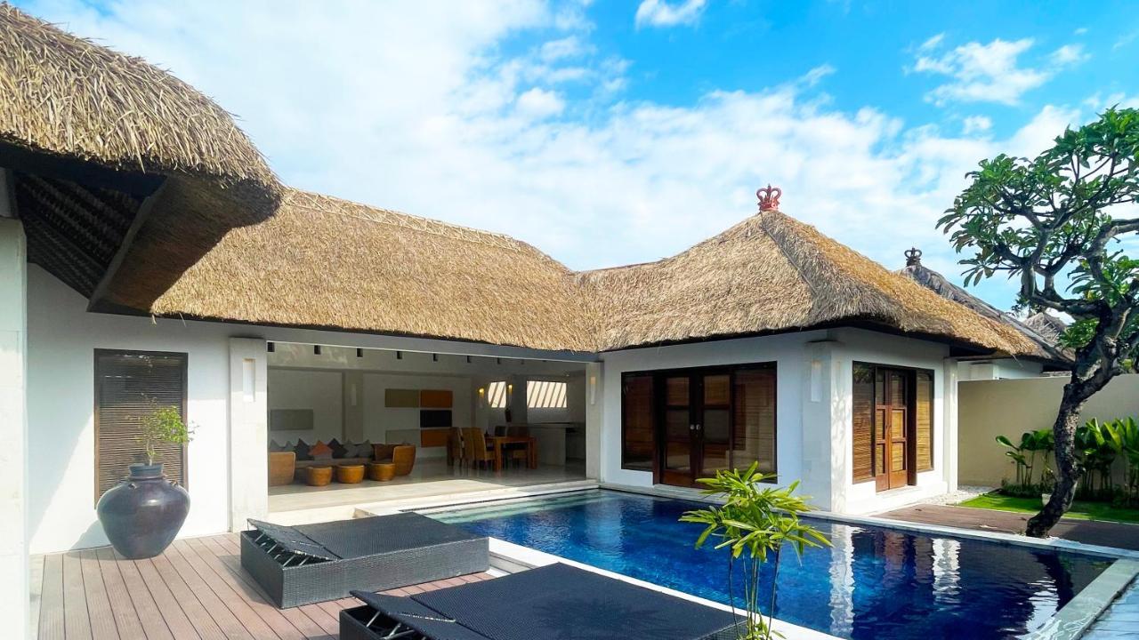 Bvilla Villa