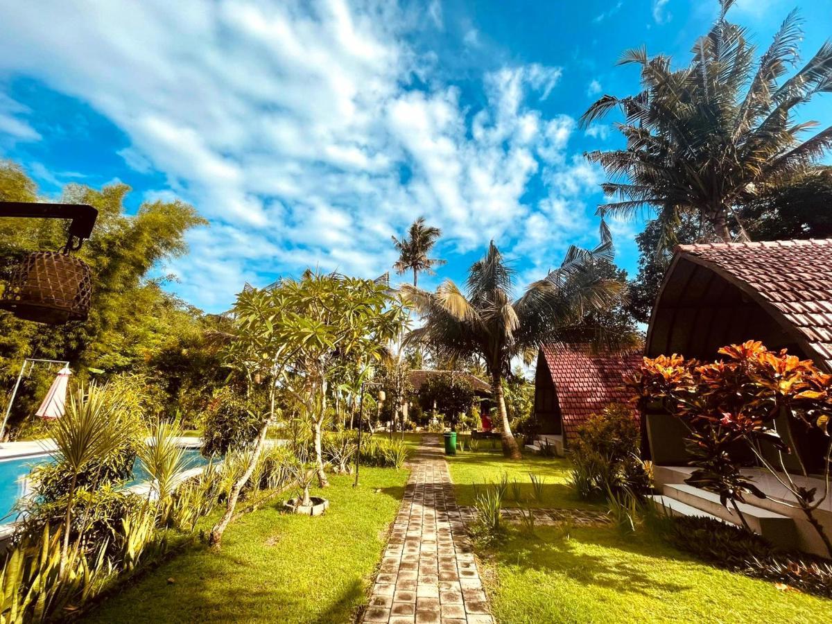 Apit Lawang & Resto Guest house 2*