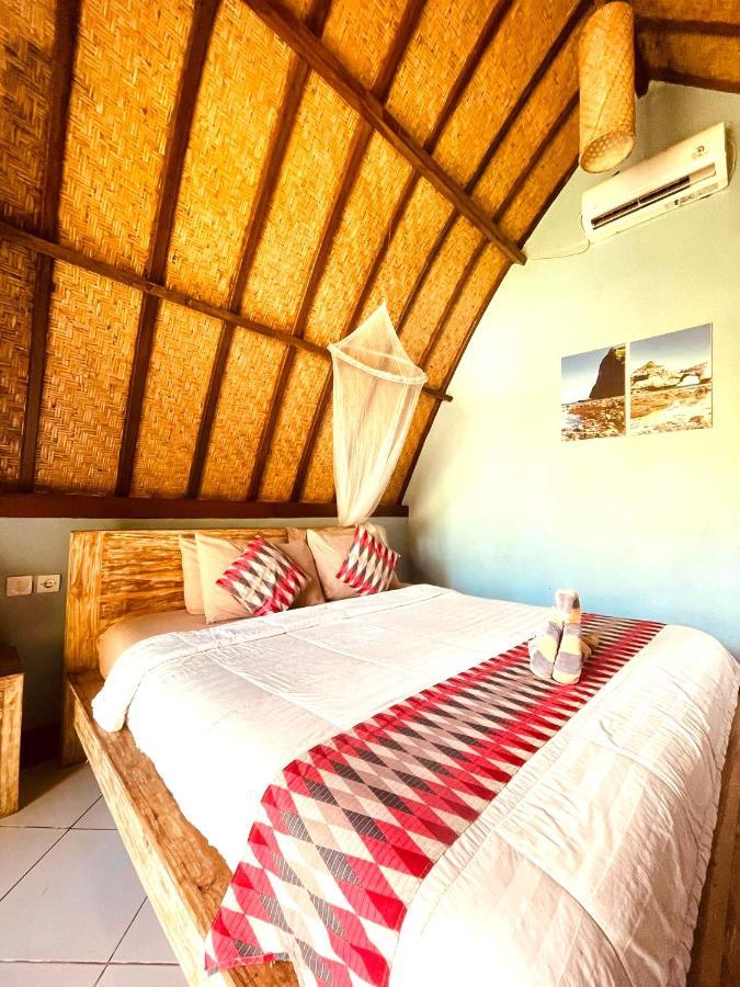Apit Lawang & Resto Batununggul