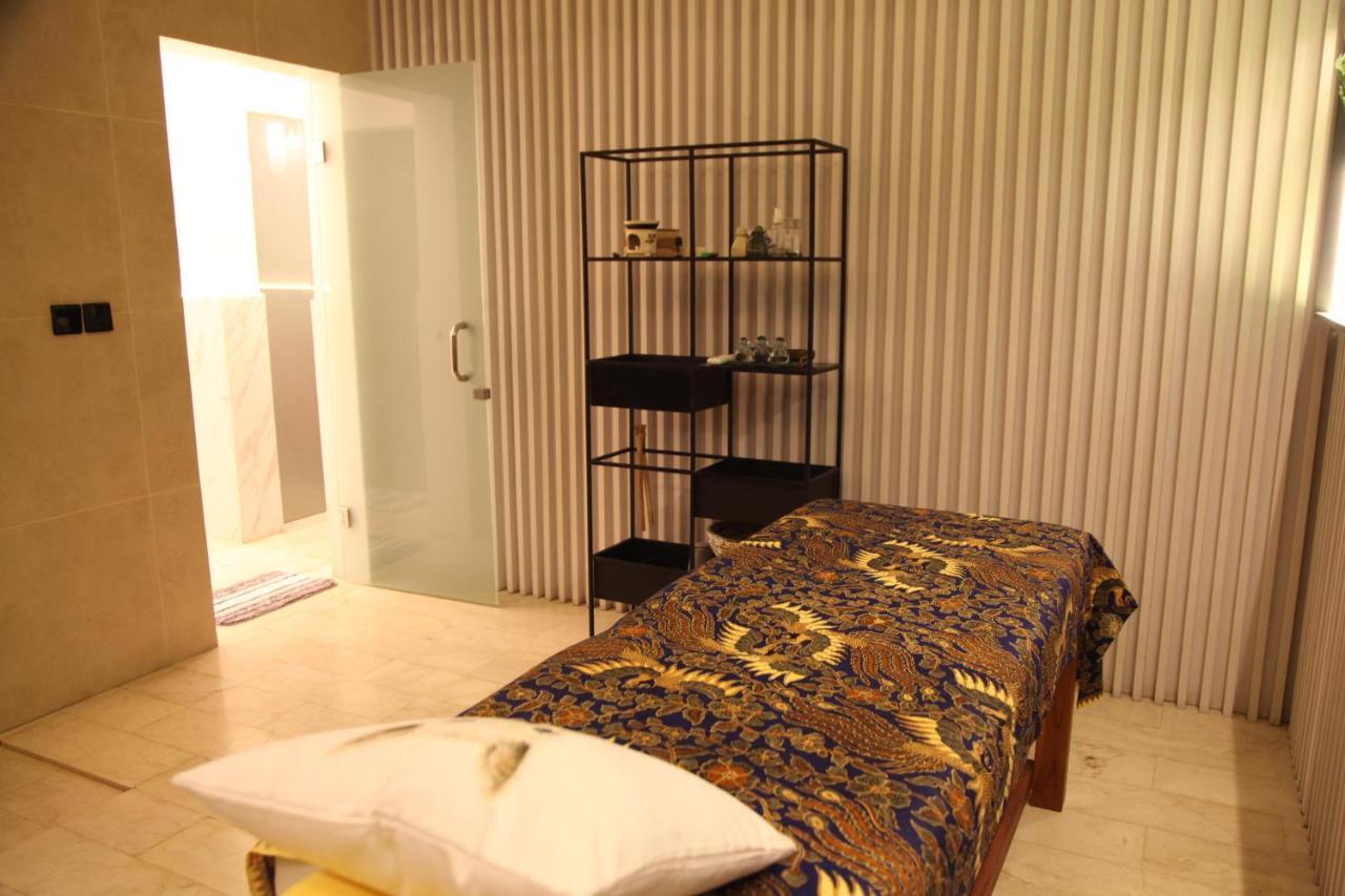 And Villa