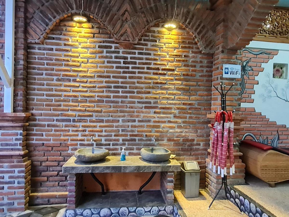 Bottelmania Guest house