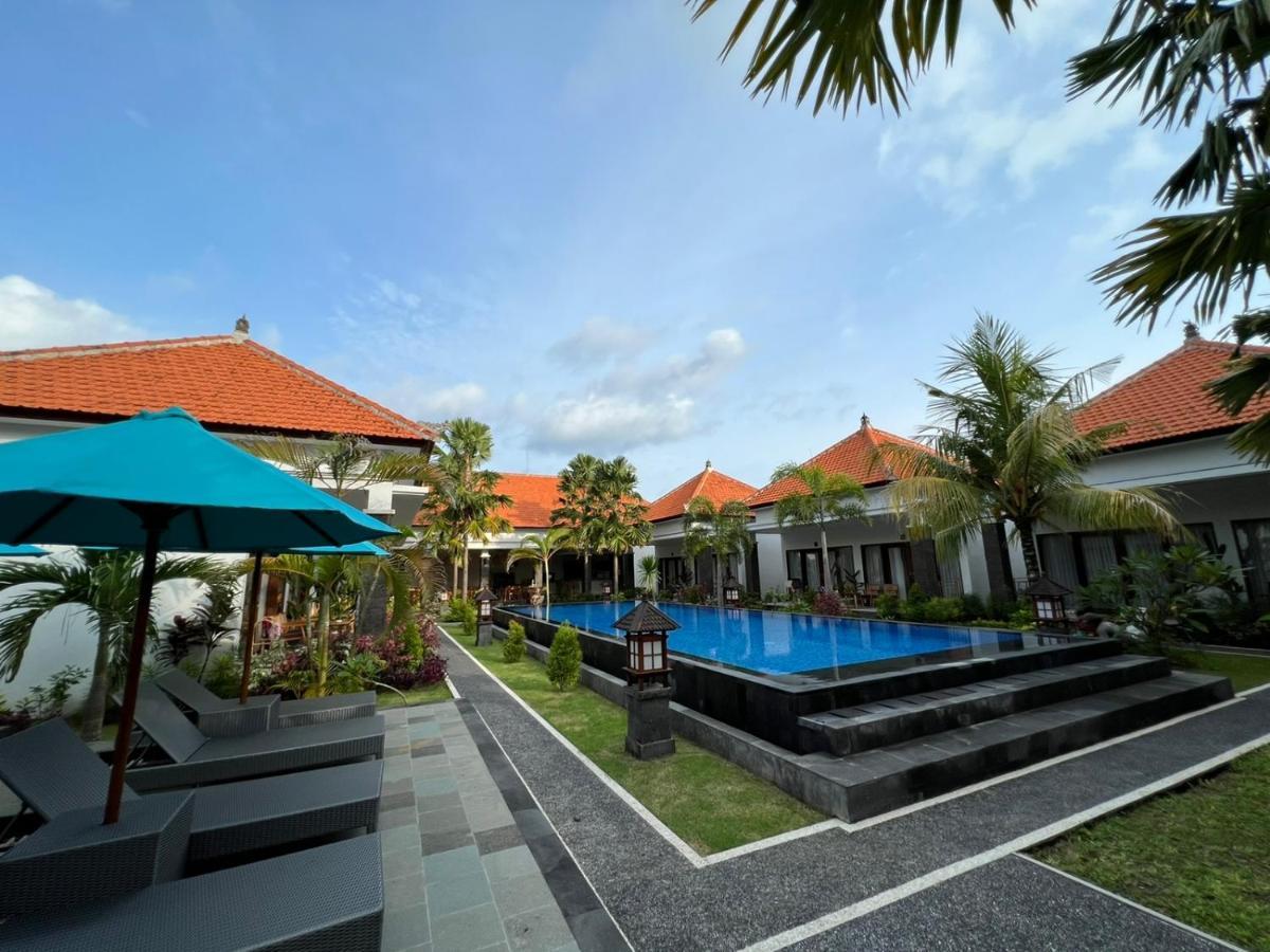 Kubu Garden & Nusa Dua Guest house 2*