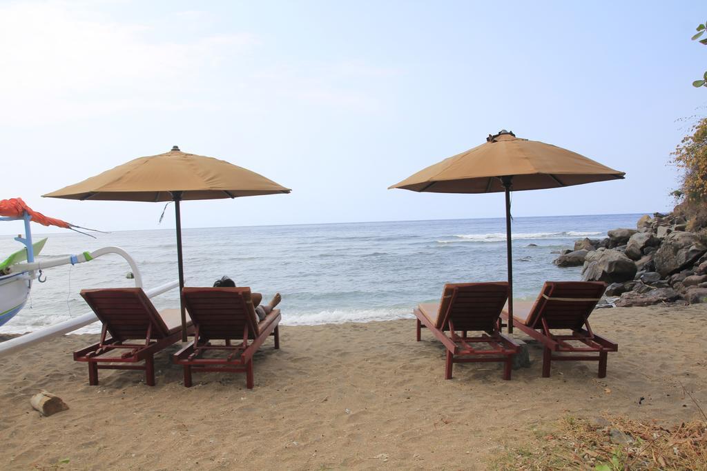 Paradise Warung & House Bali 2*